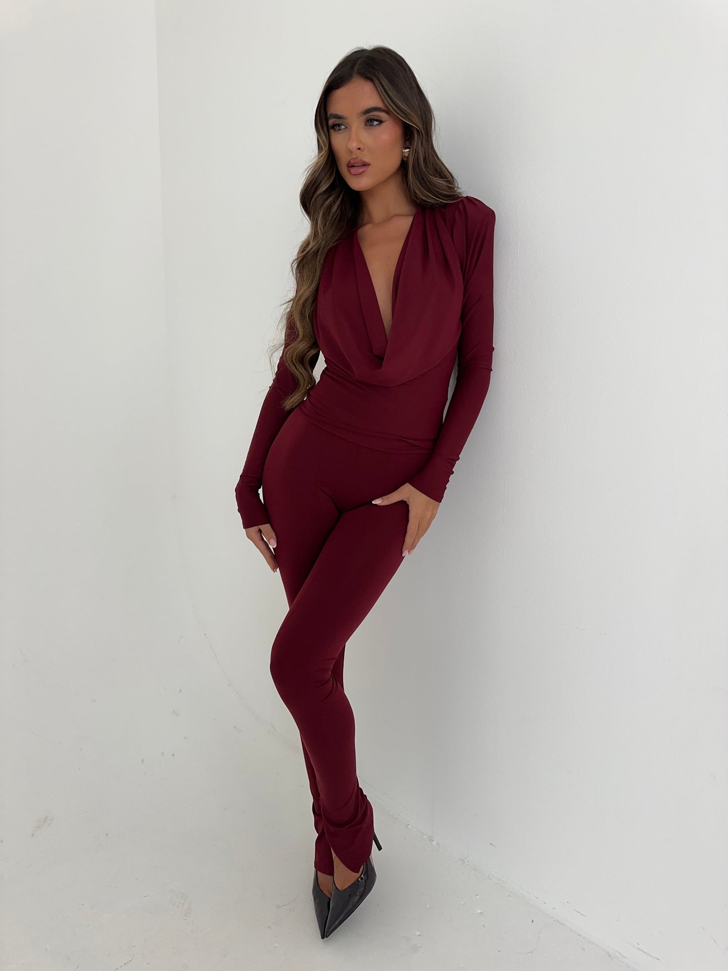 JOLIE Split Hem Leggings - Burgundy