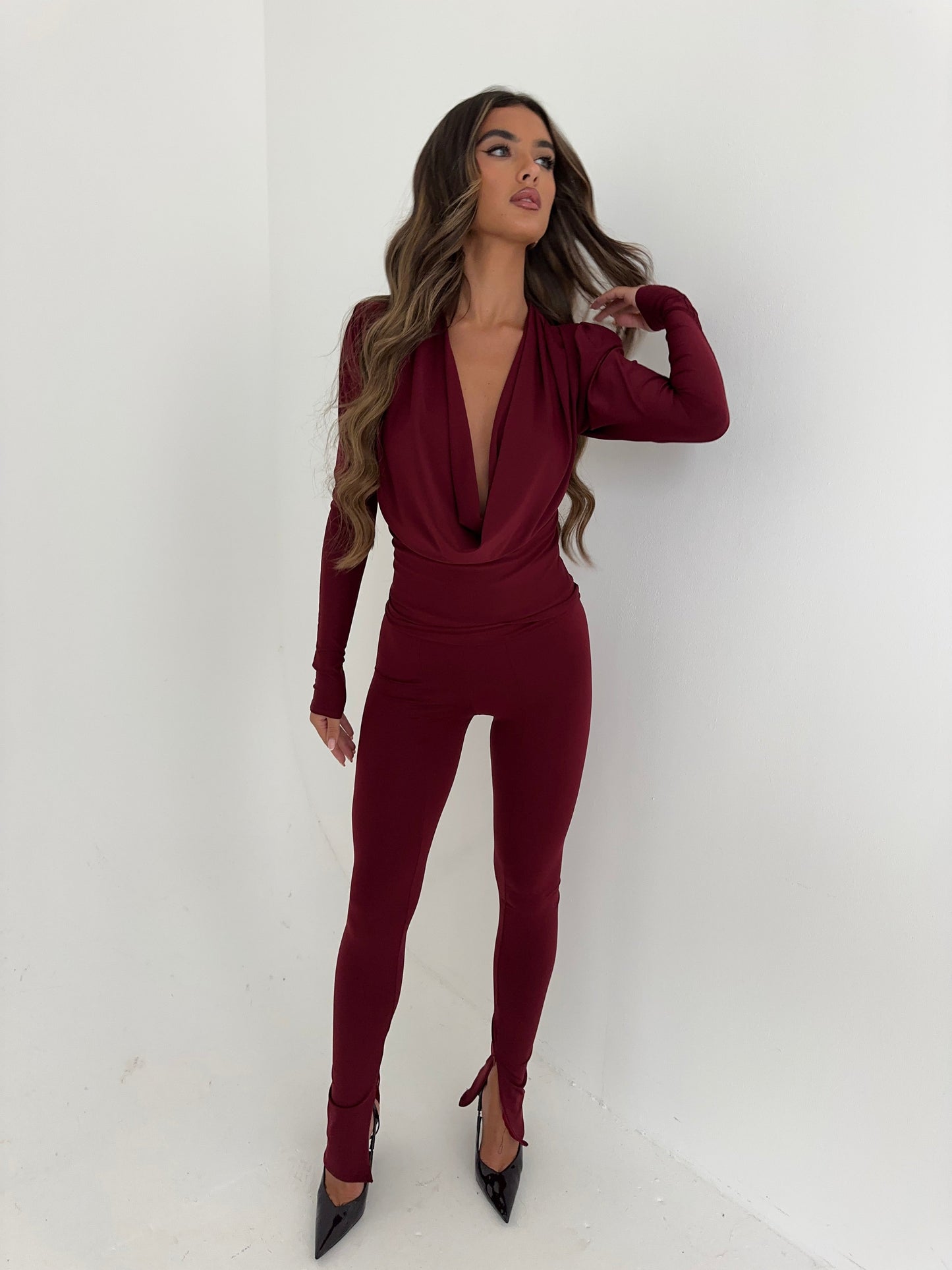 JOLIE Split Hem Leggings - Burgundy